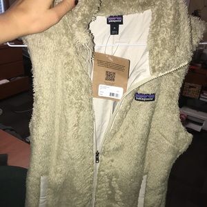 Patagonia vest